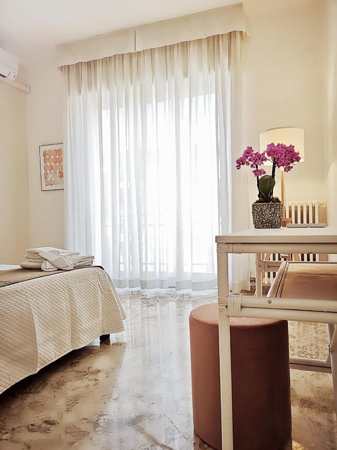 So Fine - Apulian Flats Apartamento Bari Exterior foto
